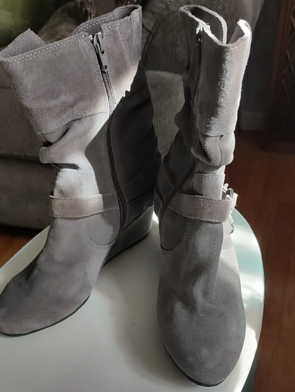 White Mountain stylish gray